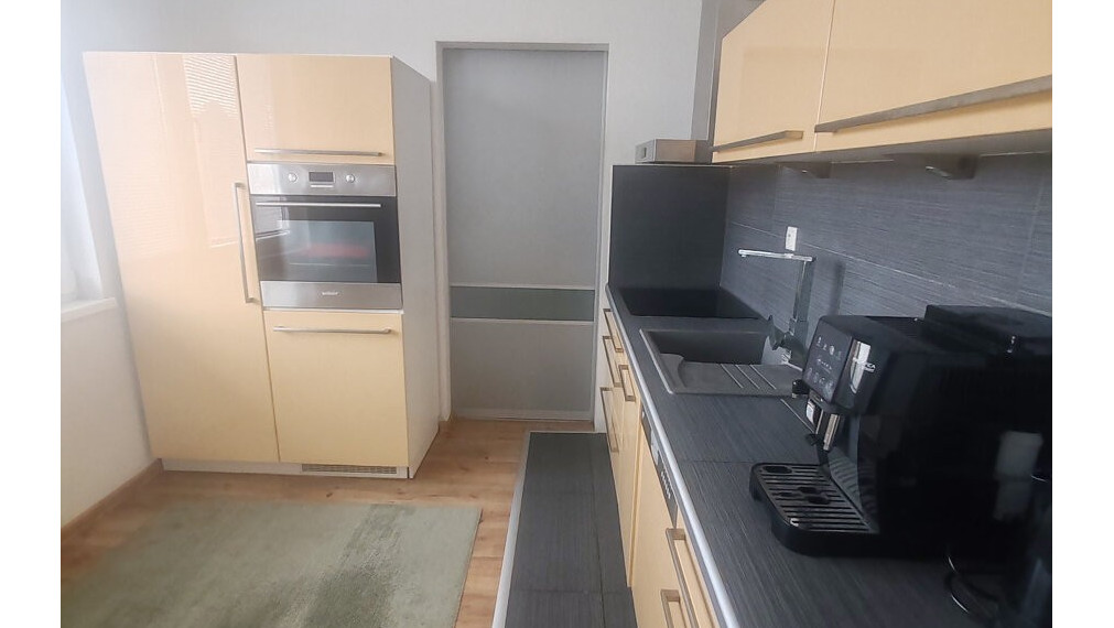 3 IZBOVY BYT - 74m2 - KOMPLETKA - KLOKOČINA - HYPOSERVIS A POSUDOK V CENE