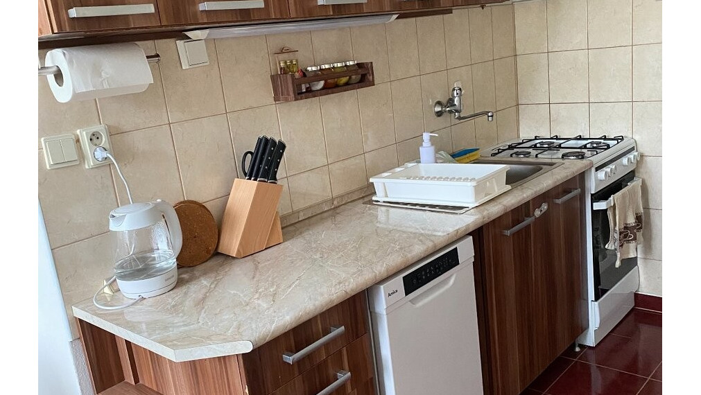 PRIPRAVUJEME - 3 IZBOVY BYT - 69m2 - ZARIADENE - HYPOTEKA - POSUDOK A POISTENIE ZDARMA