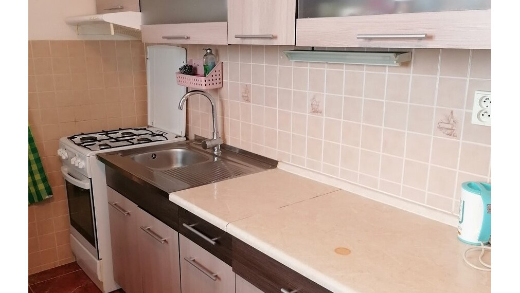 🏡 1-izbový byt na predaj – Nové Zámky - rekonštrukcia - zariadené