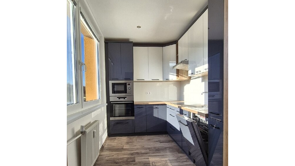 Na predaj útulný a kompletne zariadený 1-izbový byt – 36 m²