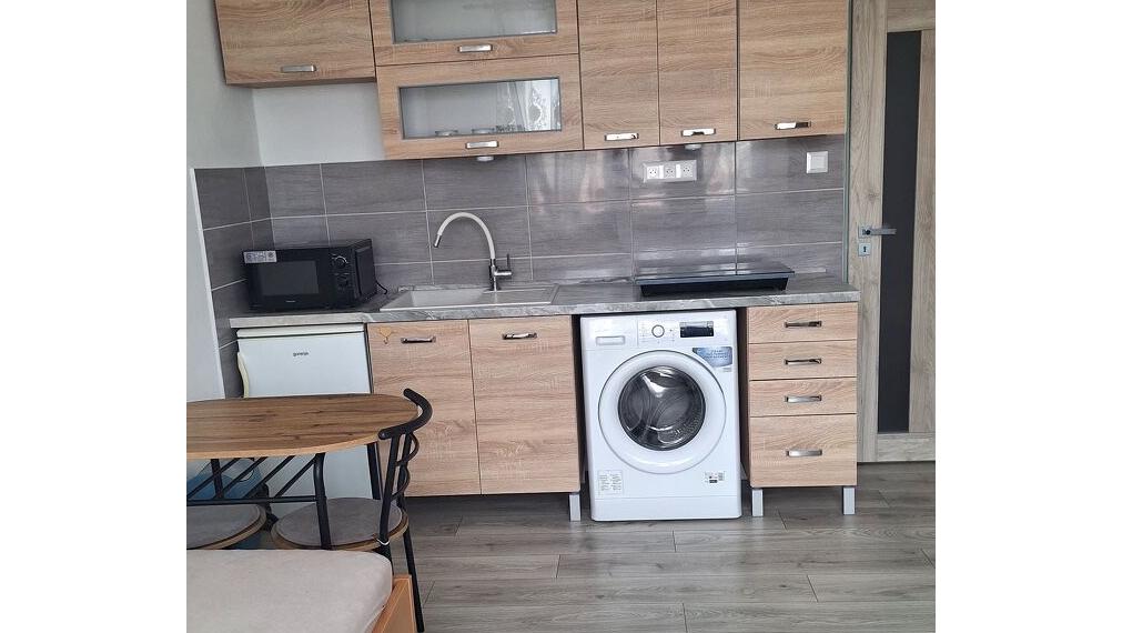 Na predaj kompletne zrekonštruovaná garsónka v centre mesta – 19 m²