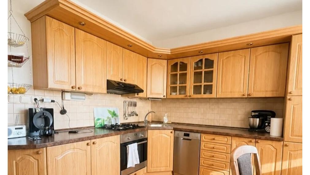 🏡 NA PREDAJ 3-IZBOVÝ BYT – TOPOĽČANY, PODJAVORINSKEJ ULICA