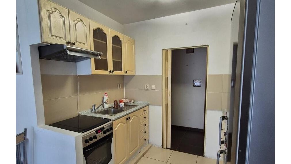 2-IZBOVÝ BYT | 62 m² | PRÍZEMIE | ŠAFÁRIKOVA ULICA | NOVÉ ZÁMKY