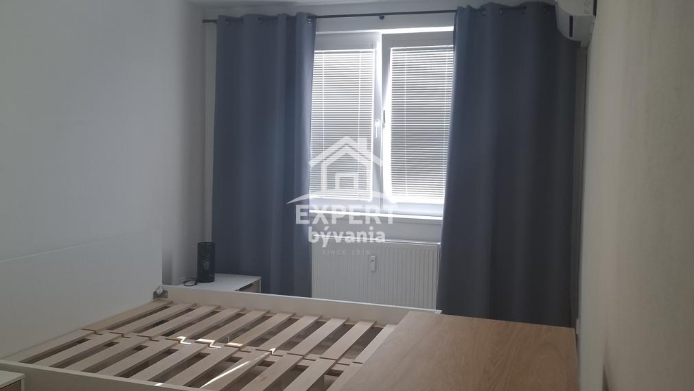 2 IZBOVY BYT - CENTRUM MESTA - 60m2 - KOMPLETKA - ZARIADENÉ - KLIMATIZÁCIA - ZNALECKY POSUDOK ZDARMA