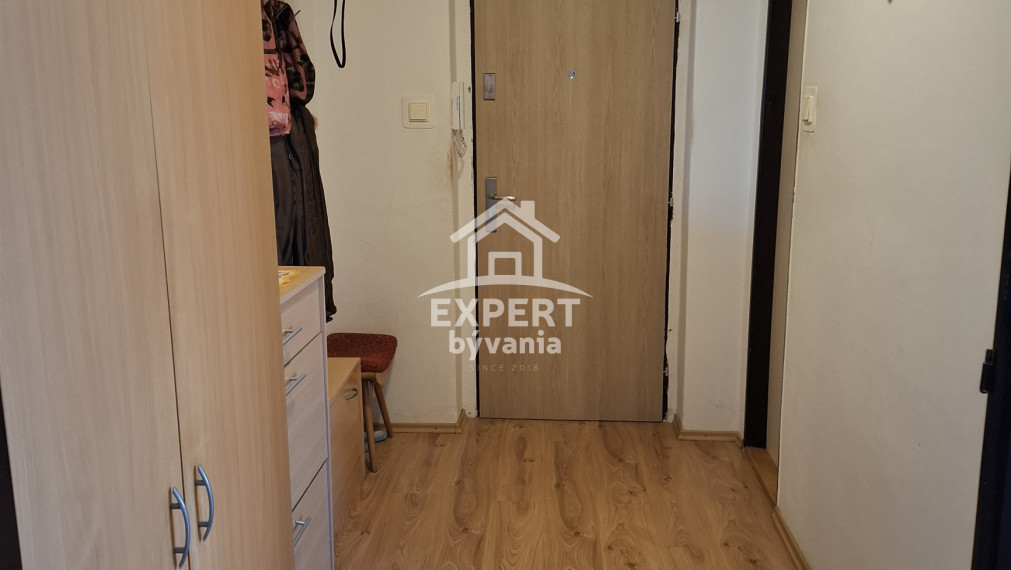 4 IZBOVY BYT - 103m2 - 2x PIVNICA - GARÁŽ - ZAHRADKA - HYPOTEKA - POSUDOK A POISTENIE ZDARMA