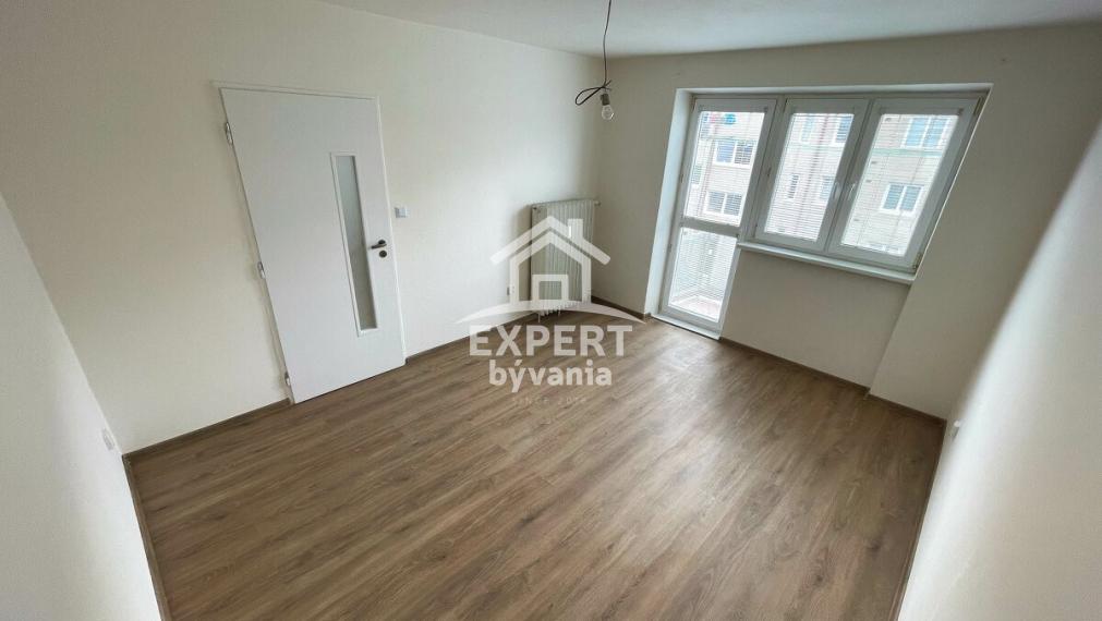 EXPERT BYVANIA - PREDAJ - 2 IZBOVÝ BYT - KOMPLETKA - PRIBINOVA - ZNALECKY POSUDOK A POISTENIE V CENE