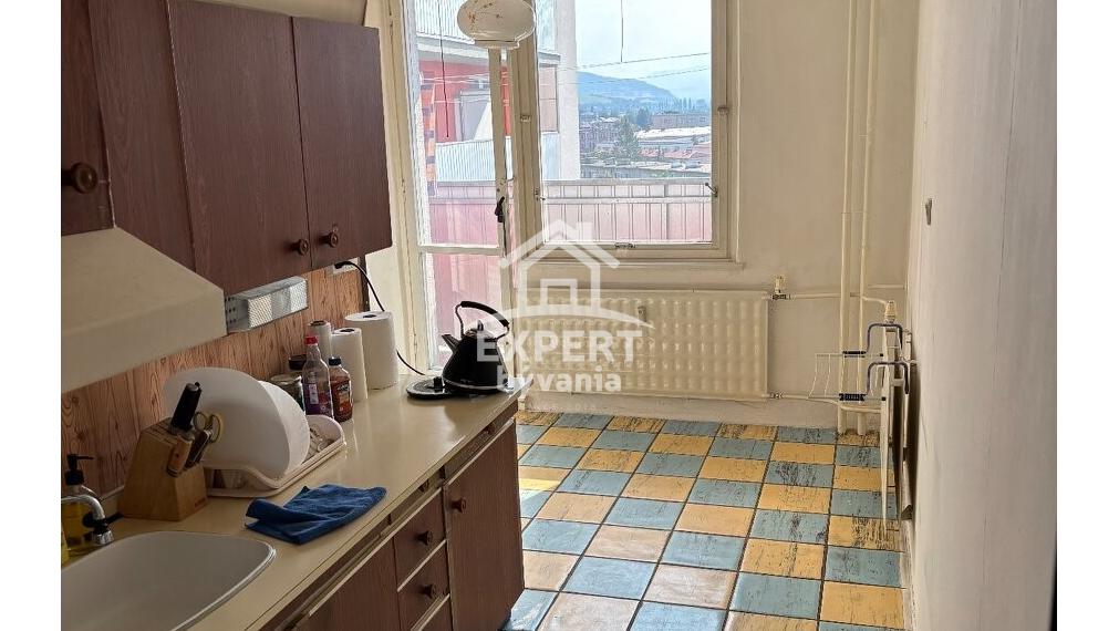 EXPERT BYVANIA - PREDAJ - 2 IZBOVÝ BYT - NADRAZNA - ZNALECKY POSUDOK A POISTENIE V CENE