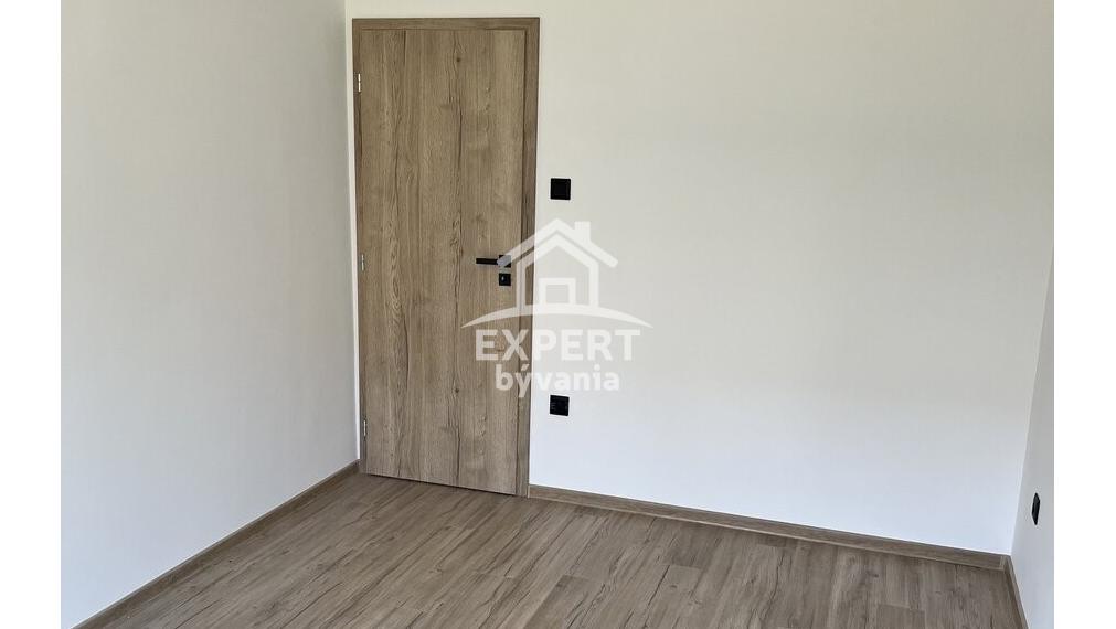 EXPERT BYVANIA - PREDAJ - 3 IZBOVÝ BYT - 78m2 - NOVÁ VES - ZNALECKÝ POSUDOK ZDARMA