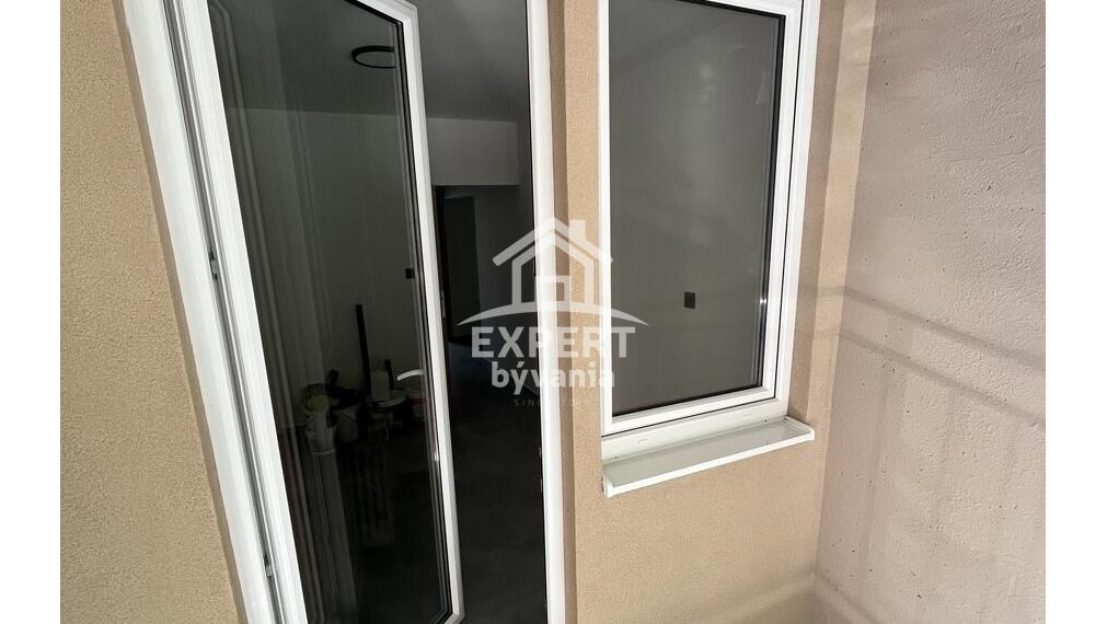 EXPERT BYVANIA - PREDAJ - 3 IZBOVÝ BYT - 78m2 - NOVÁ VES - ZNALECKÝ POSUDOK ZDARMA