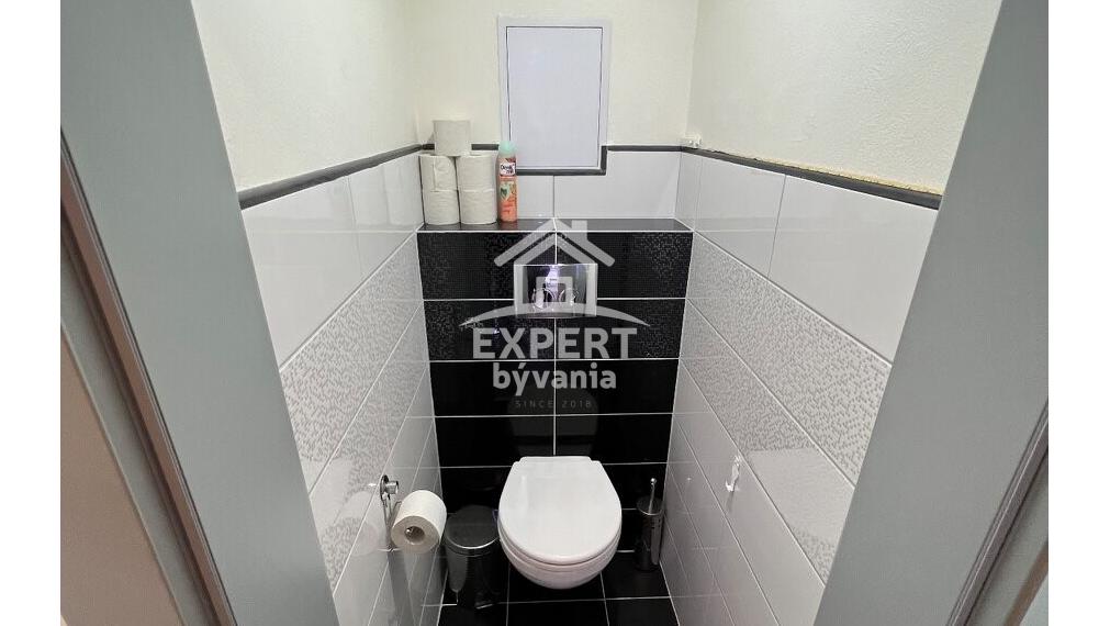 EXPERT BYVANIA - PREDAJ - 2 IZBOVY - K VYSTAVISKU - ZNALECKÝ POSUDOK ZDARMA