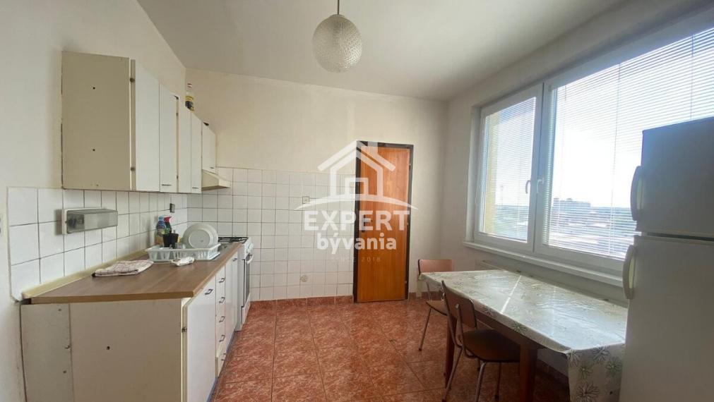 2 IZBOVÝ BYT - 68m2 - ZDENKA NEJEDLÉHO - POVODNY STAV - POSUDOK ZDARMA