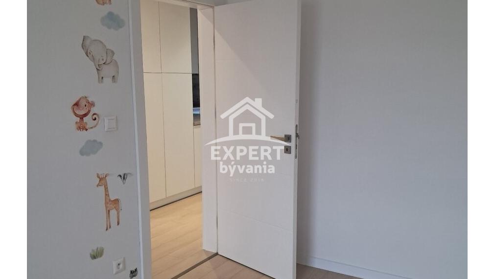 3 IZBOVY BYT - 72m2 - PROFI KOMPLETKA - IDEAL INVESTIČNE - FINANCOVANIE A ZNALECKY POSUDOK ZDARMA