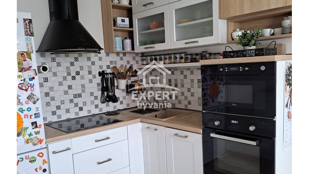 4 IZBOVY BYT - 76m2 - TYRŠOVA - FINANCOVANIE A ZNALECKY POSUDOK V CENE