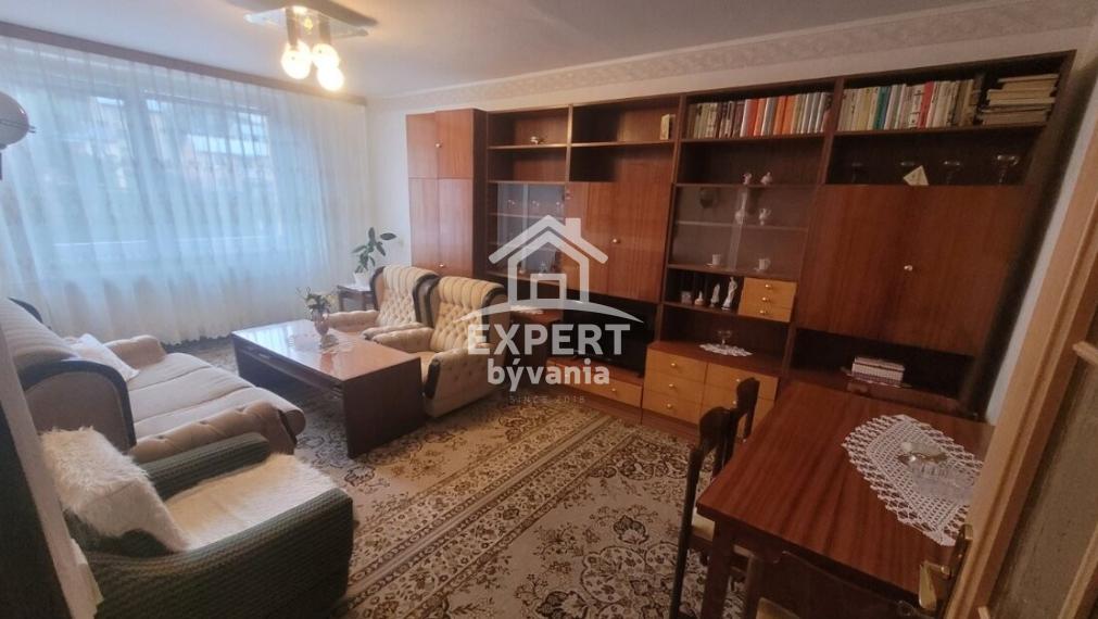 2.5 IZBOVY BYT - 64m2 - MIEROVA - REKO - POSUDOK A HYPO SERVIS ZDARMA