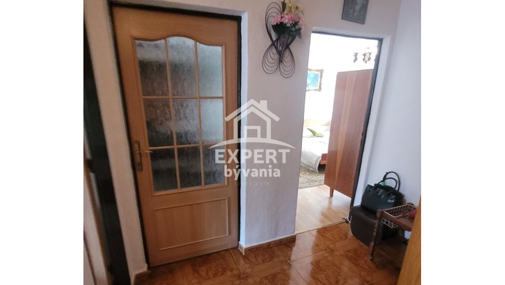 2.5 IZBOVY BYT - 64m2 - MIEROVA - REKO - POSUDOK A HYPO SERVIS ZDARMA