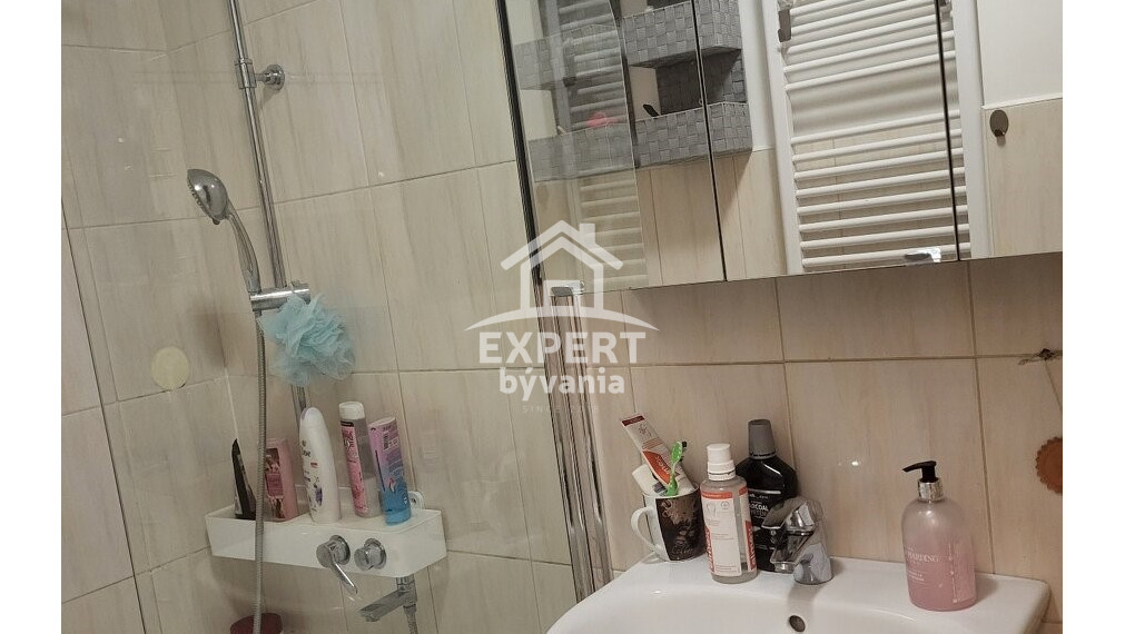EXPERT BÝVANIA - PREDAJ - 4 IZBOVÝ BYT - 73m2 - SIHOŤ - ZNALECKÝ POSUDOK K NEHNUTEĽNOSTI ZDARMA