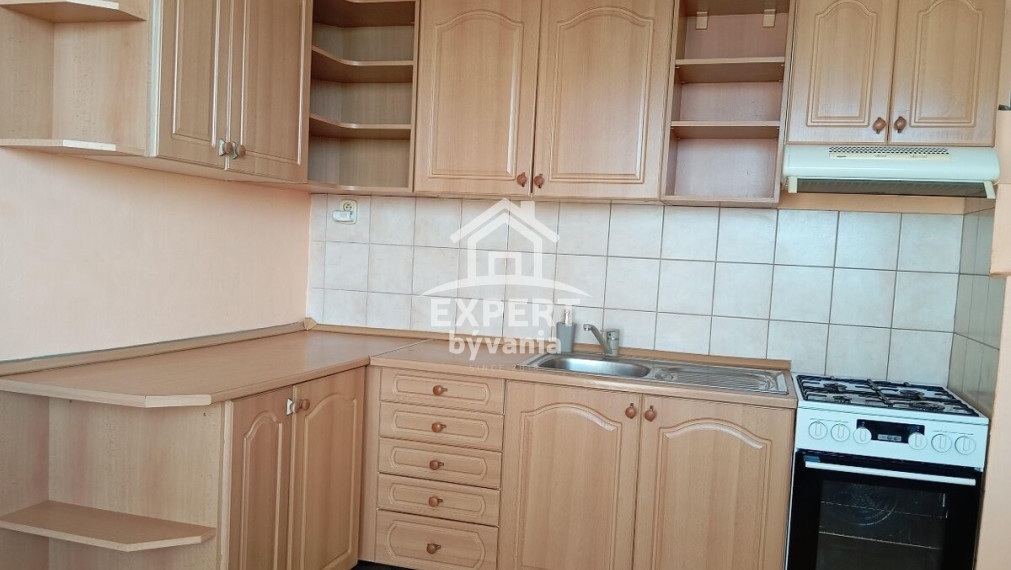 3 IZBVÝ BYT - 69m2 - DOPRAVNÁ - SUPER VÝHĽAD - FINANCOVANIE A ZNALECKÝ POSUDOK V CENE