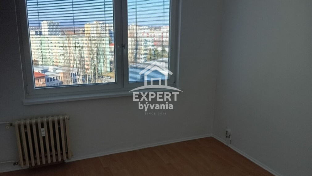 3 IZBVÝ BYT - 69m2 - DOPRAVNÁ - SUPER VÝHĽAD - FINANCOVANIE A ZNALECKÝ POSUDOK V CENE