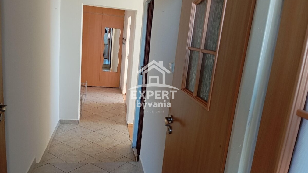 3 IZBVÝ BYT - 69m2 - DOPRAVNÁ - SUPER VÝHĽAD - FINANCOVANIE A ZNALECKÝ POSUDOK V CENE