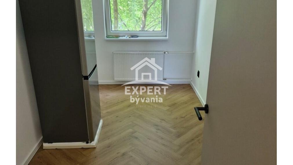 3 IZBOVY BYT - 68m2 - NAD TERASAMI - KOMPLETKA - ZNAECKY POSUDOK A FINANCOVANIE ZDARMA