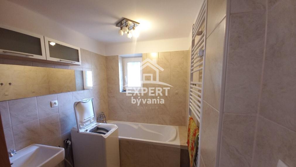 2 IZBOVY BYT - 66m2 - SPIGLSAL - ZNALECKY POSUDOK A DINANCOVANIE ZDARMA