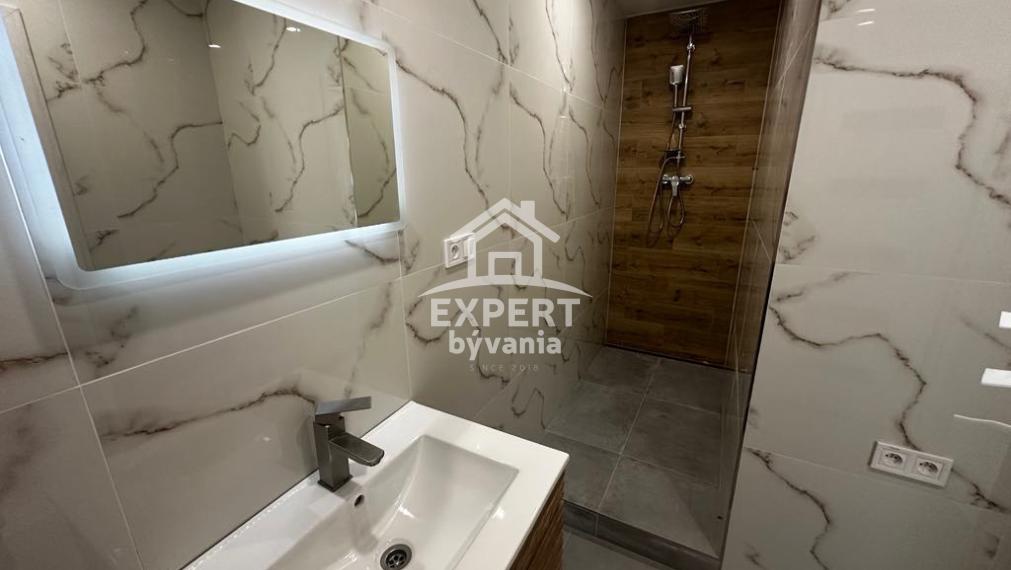 2 IZBOVY BYT - 61m2 - RUBANISKO II - KOMPLETKA - 8/8 - POSUDOK A HYPO SERVIS ZDARMA