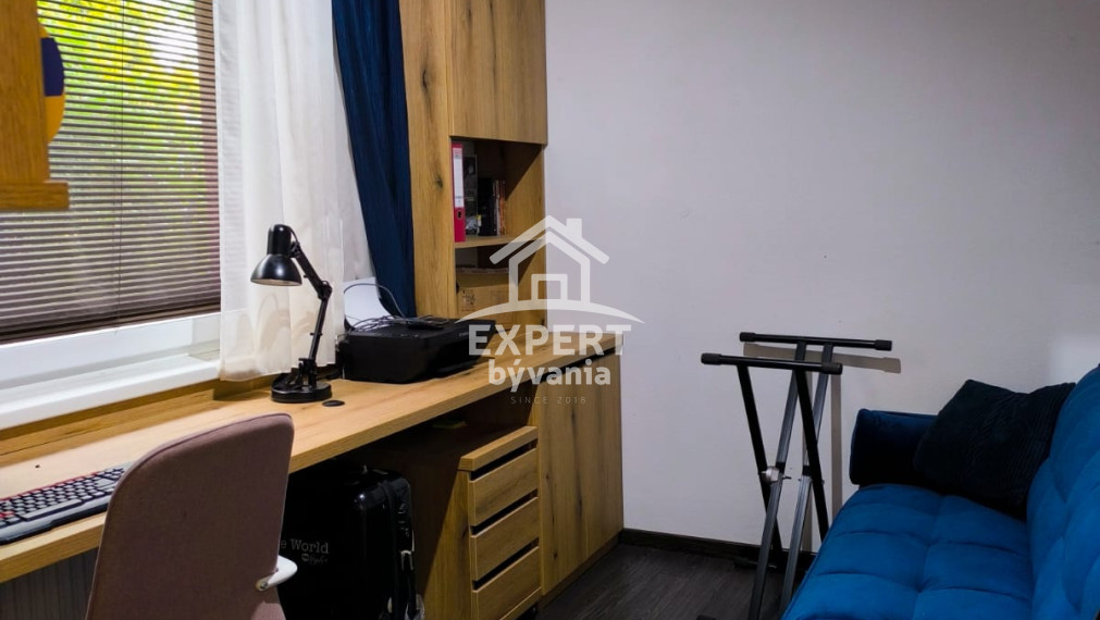 RODINNY DOM - 110m2 - BAZEN - POZEMOK 950m2 - ZNALECKY POSUDOK ZDARMA