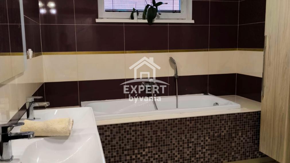 RODINNY DOM - 110m2 - BAZEN - POZEMOK 950m2 - ZNALECKY POSUDOK ZDARMA