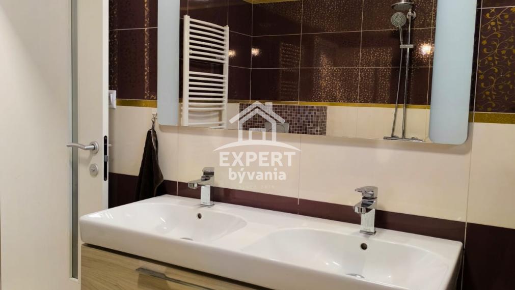 RODINNY DOM - 110m2 - BAZEN - POZEMOK 950m2 - ZNALECKY POSUDOK ZDARMA