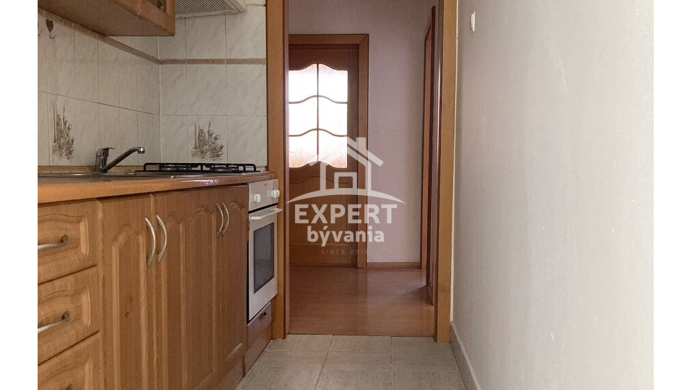 EXB 3 IZBOVY BYT - 79m2 - BLIZKO CENTRA - HYPO SERVIS A ZNALECKY POSUDOK ZDARMA