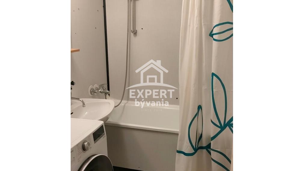 3 IZBOVY BYT - 64m2 - DIELY - LOGGIA - PIVNICA - ZNALECKY POSUDOK ZDARMA