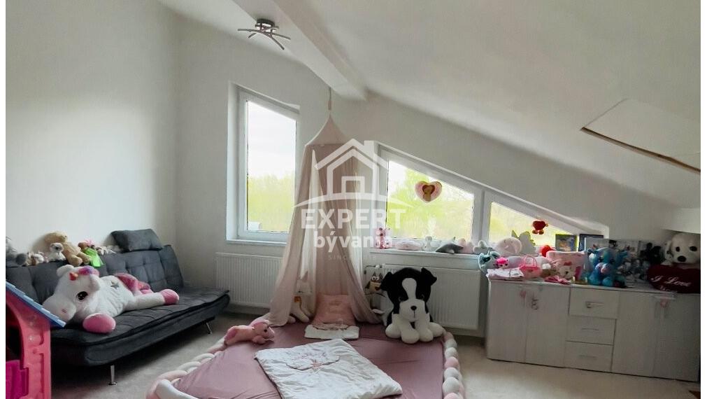 EXB RODINNY DOM - BRANČ - 250m2 - TOPKA - POSUDOK A FINANCOVANIE V CENE