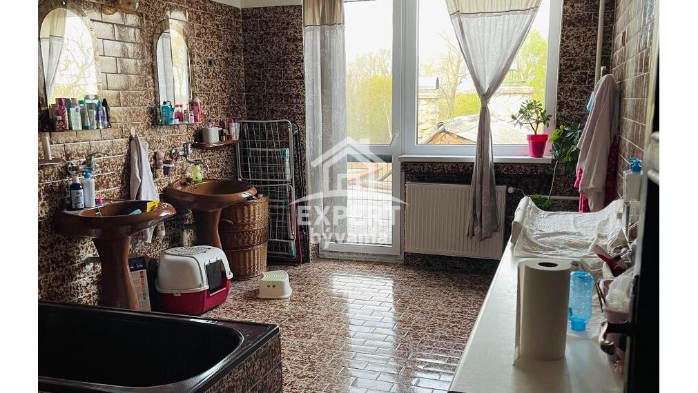 EXB RODINNY DOM - BRANČ - 250m2 - TOPKA - POSUDOK A FINANCOVANIE V CENE