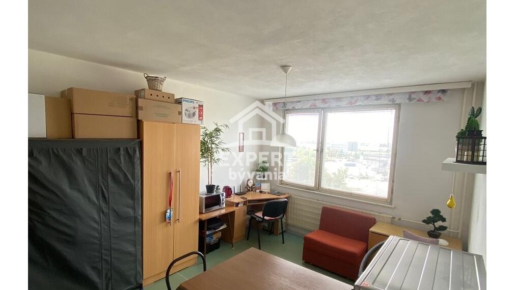 EXB - GARSONKA - ZDENKA NEJEDLEHO - HYPO SERVIS A ZNALECKY POSUDOK ZDARMA