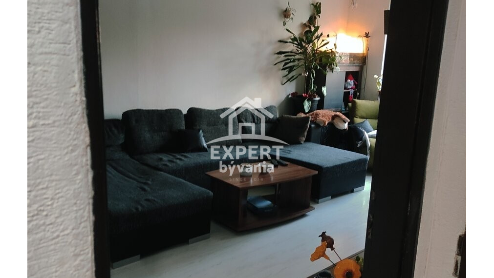 3 IZBOVÝ BYT - 84m2 - P.O.HVIEZDOSLAVA - BALKON - FINANCOVANIE A ZNALECKÝ POSUDOK V CENE