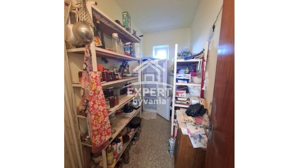 DVOJPODLAŽNÝ RODINNÝ DOM - ČECHYNCE - 1530m2 POZEMOK - POVODNY STAV - ZNALECKY POSUDOK A FINANCOVANIE ZDARMA