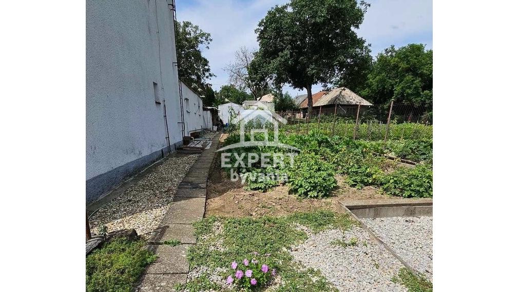 RODINNÝ DOM - MALÉ CHYNDICE - 897m2 POZEMOK - ZNALECKÝ POSUDOK V CENE