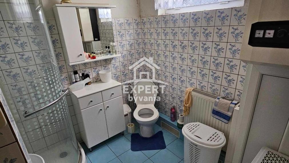 RODINNÝ DOM - MALÉ CHYNDICE - 897m2 POZEMOK - ZNALECKÝ POSUDOK V CENE