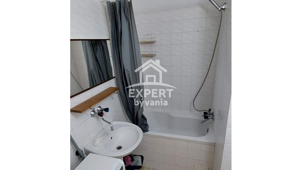 1 IZBOVY BYT - TOP LOKALITA - ZNALECKY POSUDOK A HYPO SERVIS ZDARMA