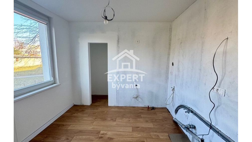 3 IZBOVY BYT - 81m2 - KOMPLETKA - TOP LOKALITA - ZNALECKY POSUDOK ZDARMA