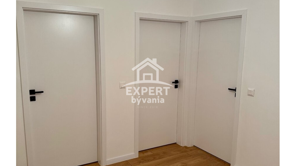 3 IZBOVY BYT - 81m2 - KOMPLETKA - TOP LOKALITA - ZNALECKY POSUDOK ZDARMA