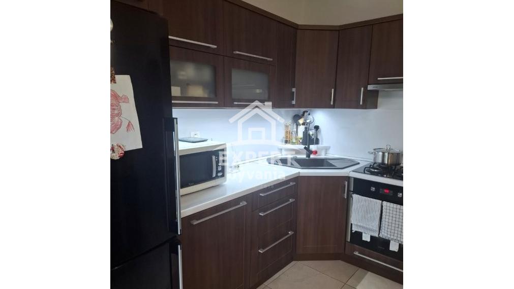 3 IZBOVY BYT - 84m2 - KOMPLETKA - ZARIADENE - NA HORKE - POSUDOK ZDARMA