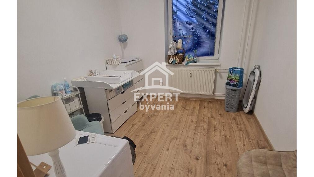 3 IZBOVY BYT - LOKALITA ČERMÁŇ - 67m2 - KOMPLETKA - POSUDOK ZDARMA