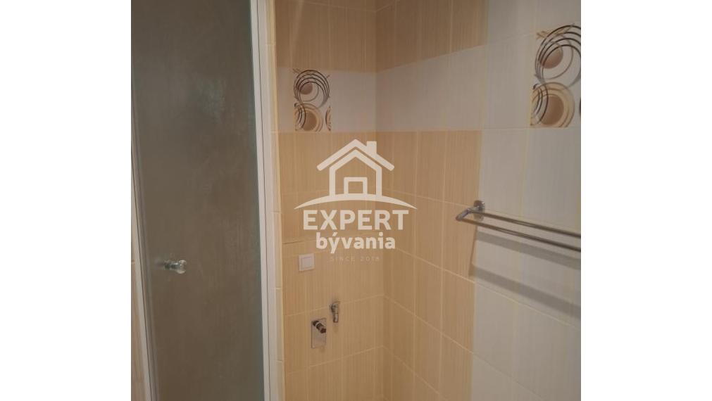 2 IZBOVY BYT - 64m2 - CHRENOVÁ - ZNALECKY POSUDOK ZDARMA