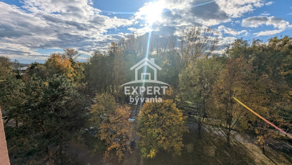 1 IZBOVY BYT - 36m2 - POVODNY STAV - PERECKA - BEZ BALKONU