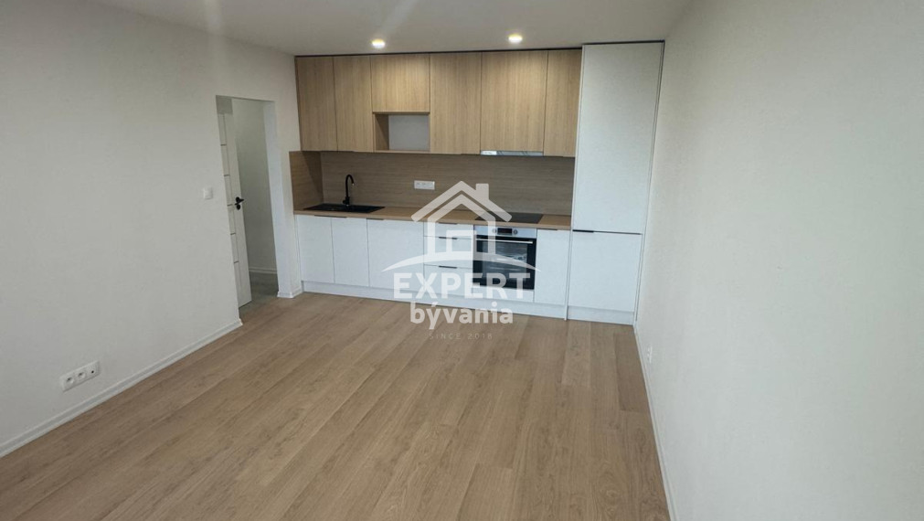 PRIPRAVUJEME - 1 IZBOVY BYT - 37m2 - KOMPLET REKONŠTRUKCIA - BALKON - POSUDOK ZDARMA