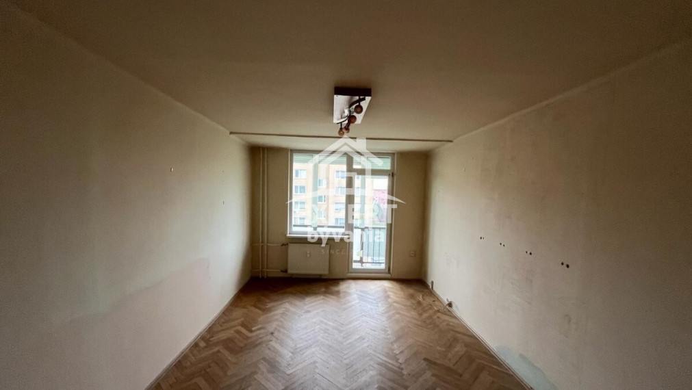 4 IZBOVY BYT - 85m2 - POVODNY STAV - T.G.MASARYKA