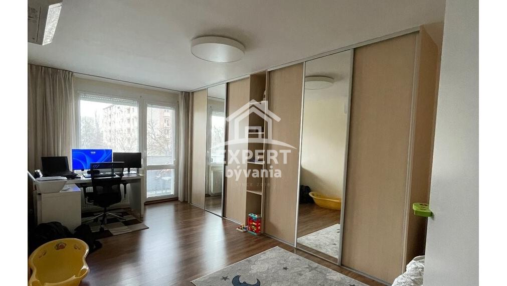 3 IZBOVY BYT - STANICA - L ŠTURA - 82m2 - POSUDOK ZDARMA