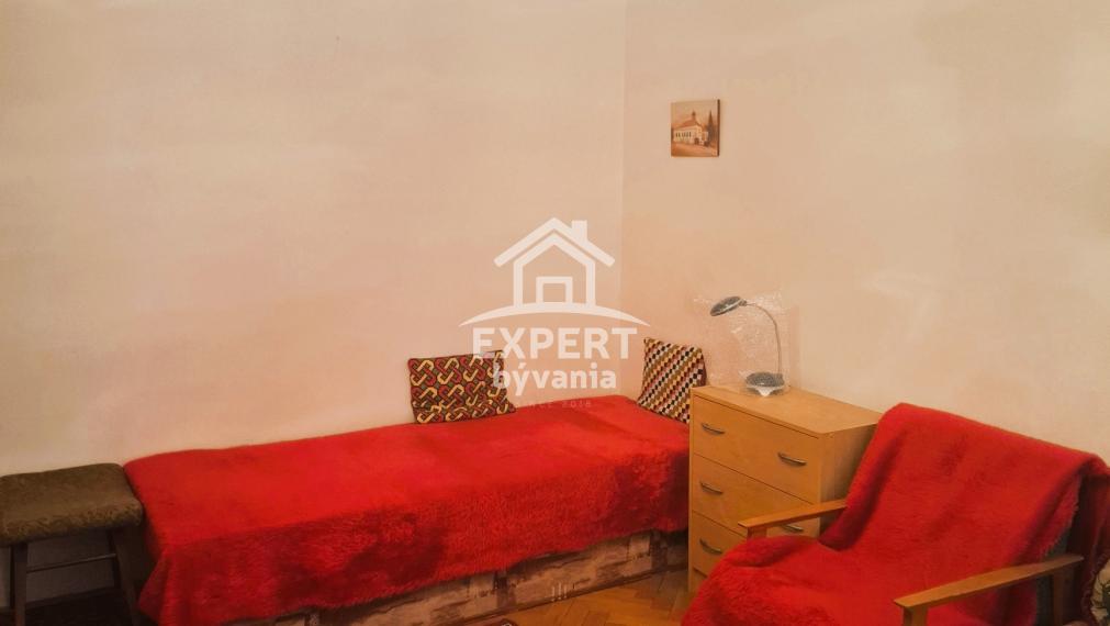 2 IZBOVÝ BYT - 64m2 - POV STAV - HYPO SERVIS A POSUDOK V CENE