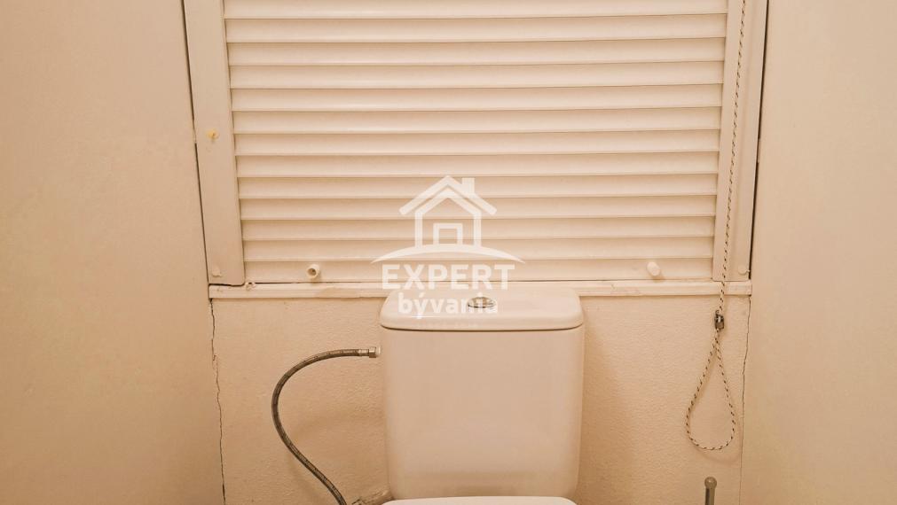 2 IZBOVÝ BYT - 64m2 - POV STAV - HYPO SERVIS A POSUDOK V CENE